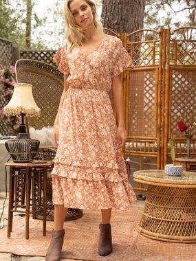 Women’s Floral Midi Dress in Dusty Peach